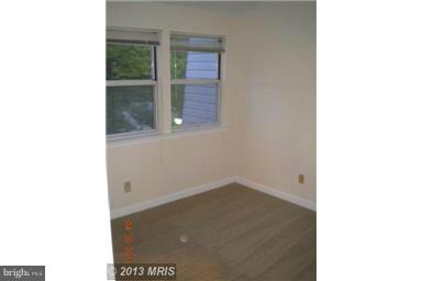 13700 Modrad Way, Unit 8A32 Silver Spring, MD 20904 - Photo 18 of 30 Bedroom