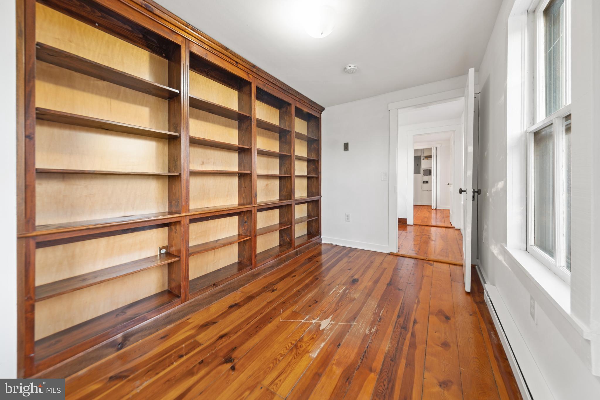290 Howards Chapel Road Winchester, VA 22603 - Photo 15 of 33 a view of empty room with wooden floor and fan