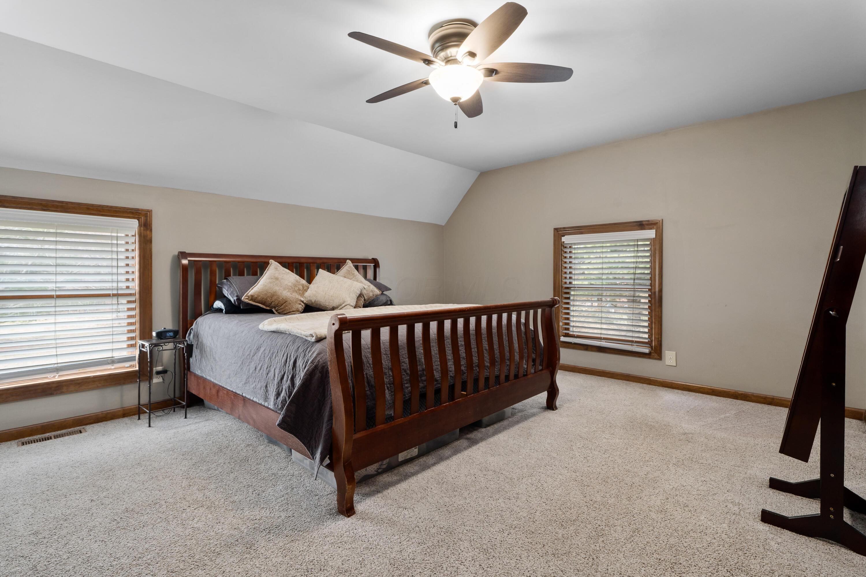 385 North Old State Road Delaware, OH 43015 - Photo 24 of 45 Owner's Bedroom