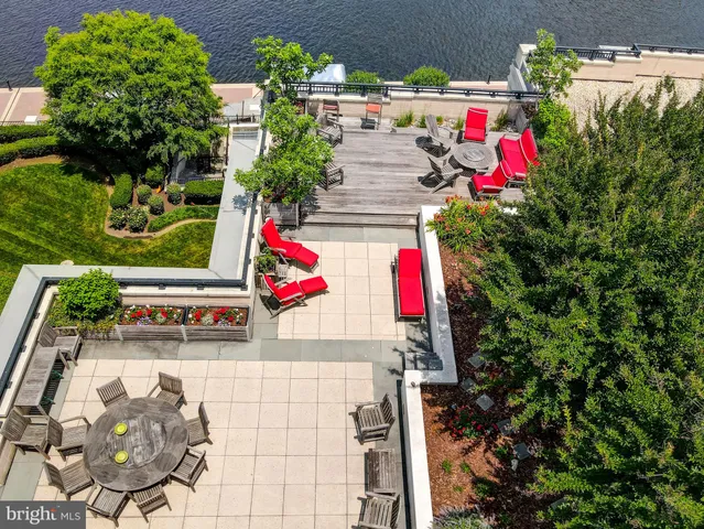 $1,800,000 | 801 Key Highway, Unit T11, Baltimore, MD 21230