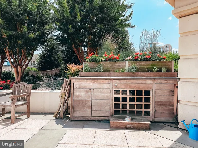 $1,800,000 | 801 Key Highway, Unit T11, Baltimore, MD 21230