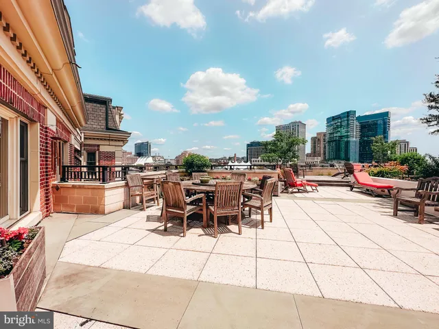 $1,800,000 | 801 Key Highway, Unit T11, Baltimore, MD 21230