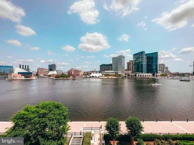 $1,800,000 | 801 Key Highway, Unit T11, Baltimore, MD 21230