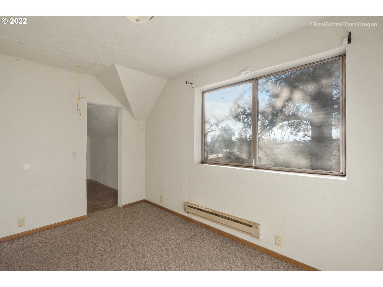 7595 Northeast Hendricks Road Carlton, OR 97111 - Photo 15 of 32 Gallery Image 15