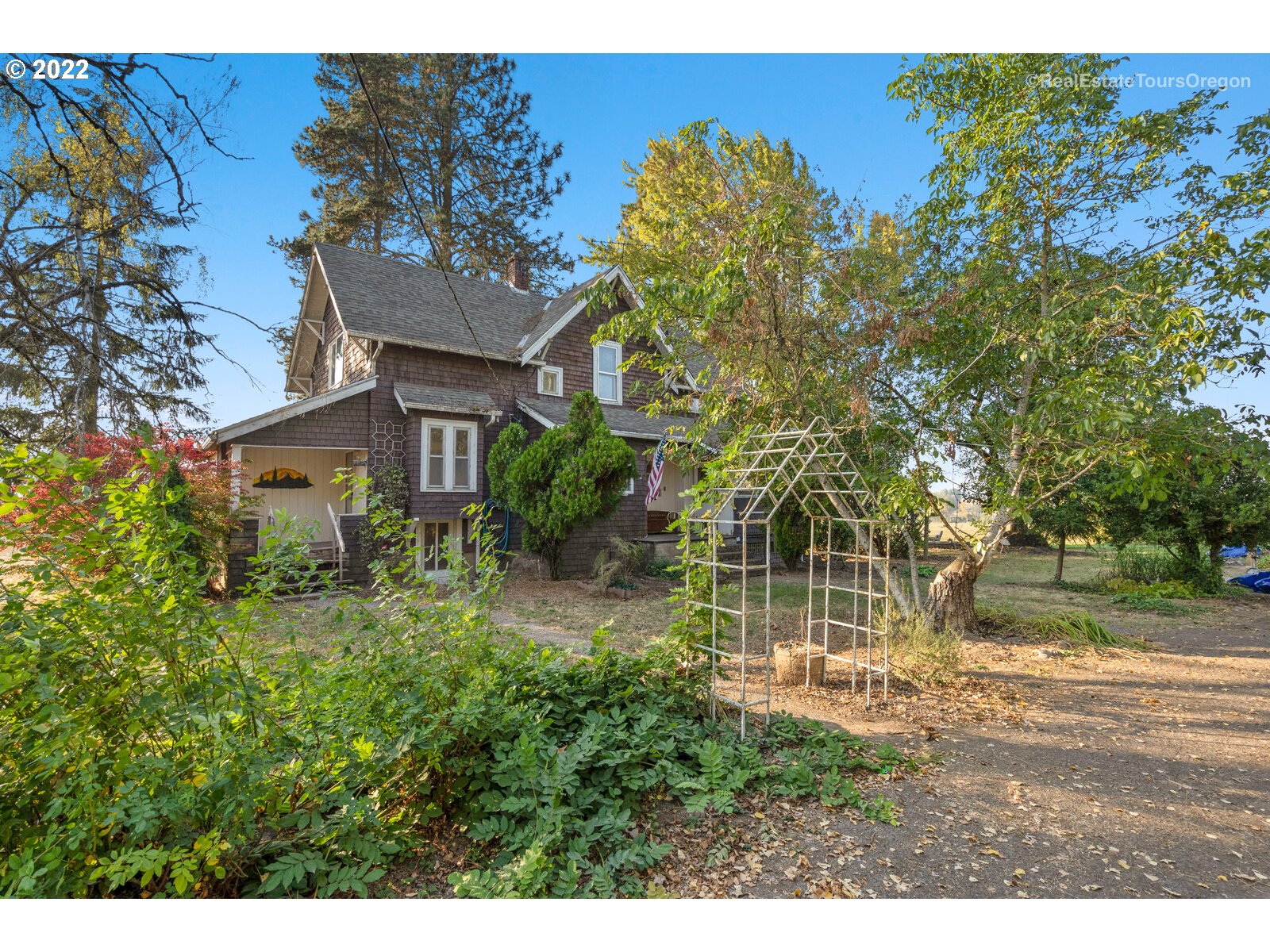 7595 Northeast Hendricks Road Carlton, OR 97111 - Photo 2 of 32 Gallery Image 2