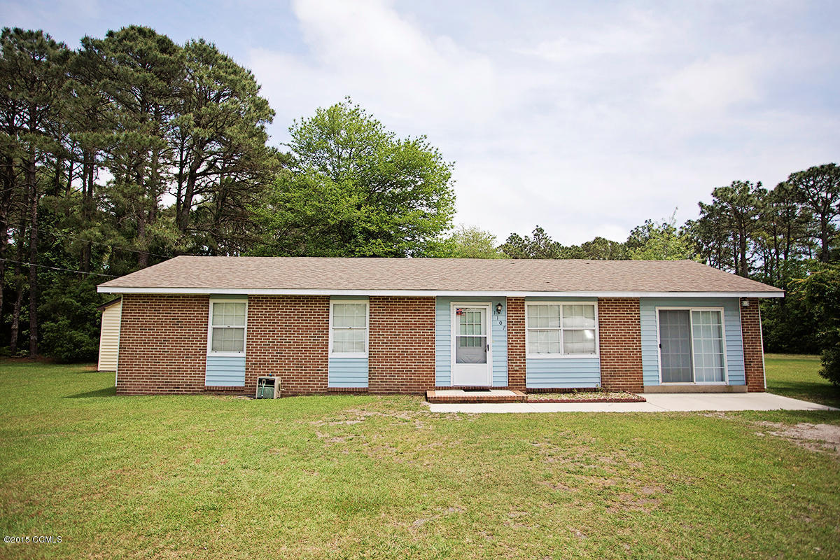 1107 Hibbs Road Newport, NC 28570 - Photo 1 of 11 front