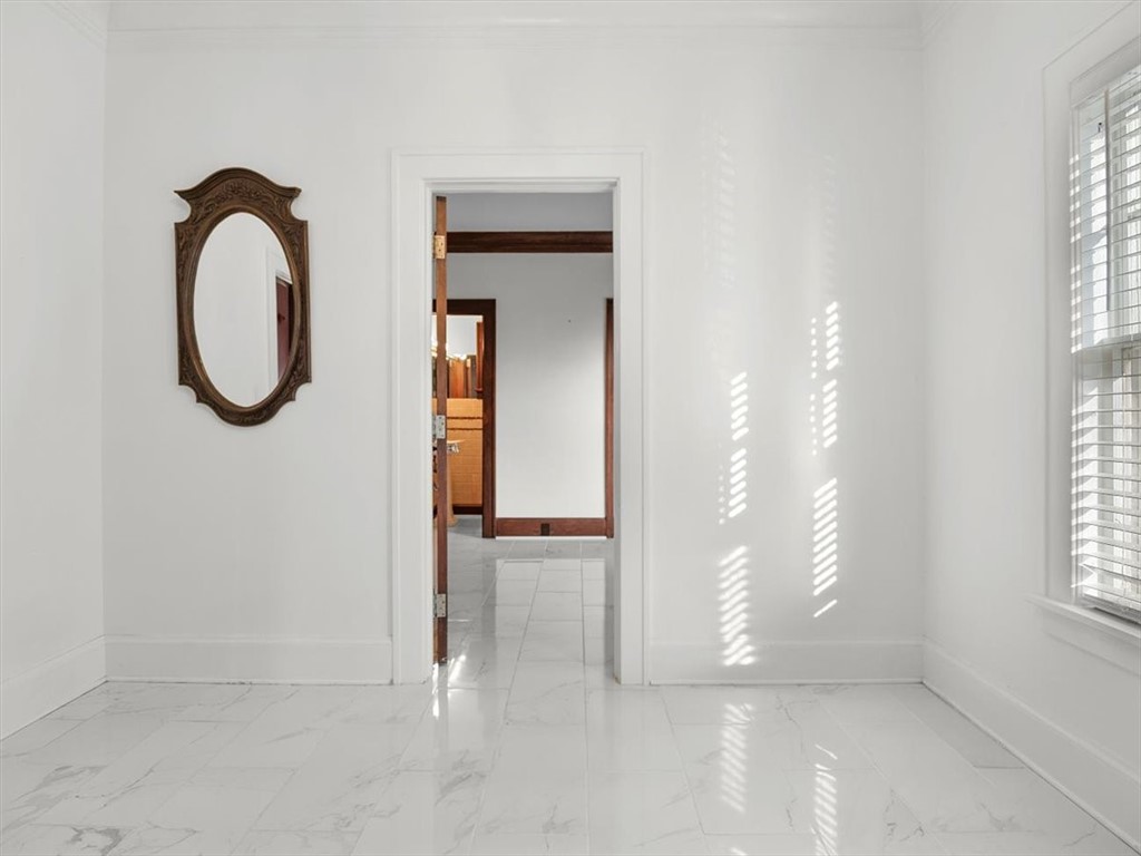 201 East Miller Street Arcadia, NY 14513 - Photo 14 of 47