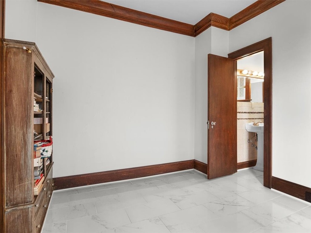 201 East Miller Street Arcadia, NY 14513 - Photo 15 of 47