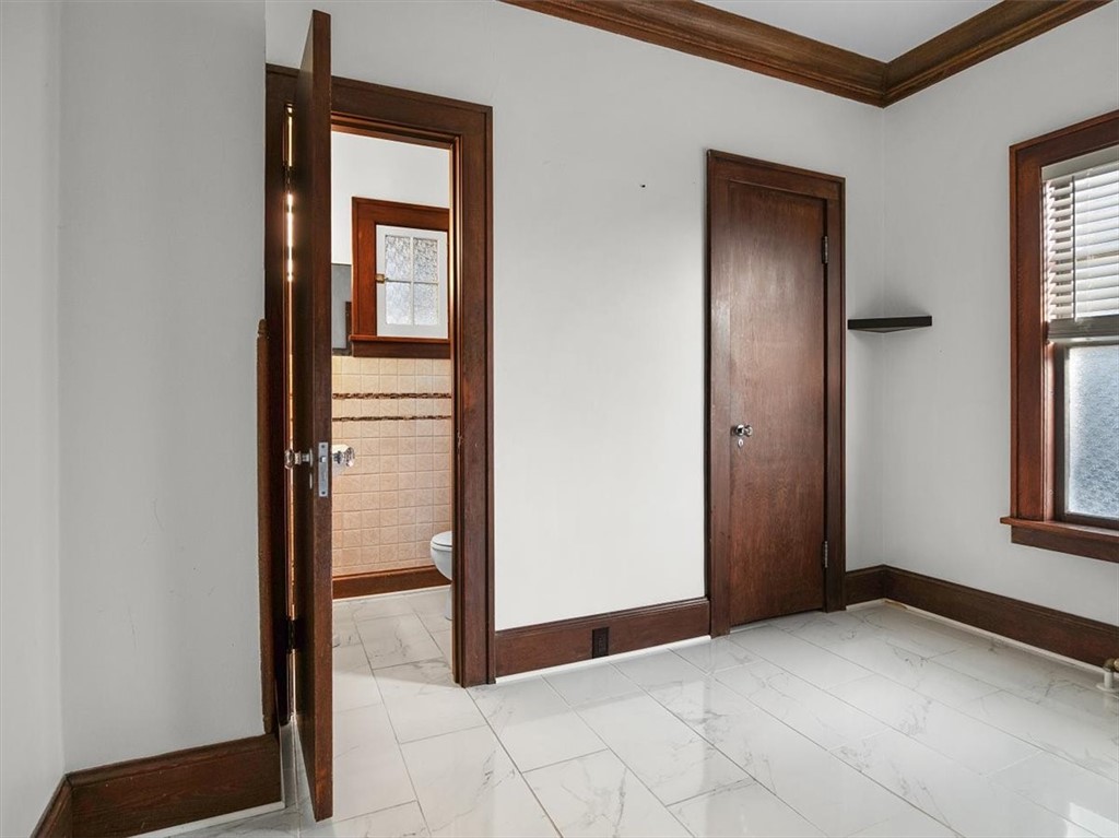 201 East Miller Street Arcadia, NY 14513 - Photo 16 of 47