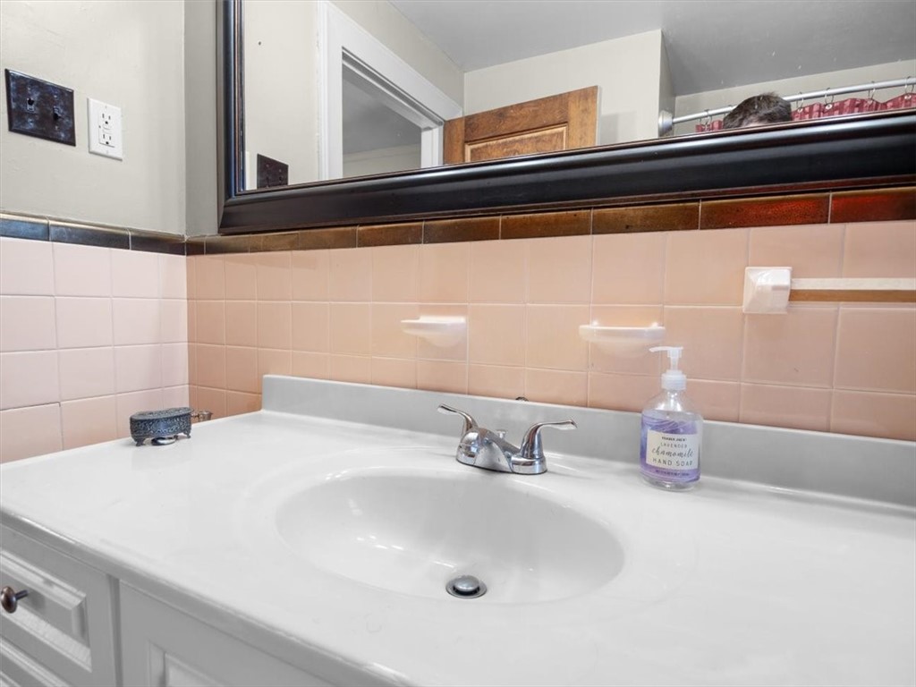 201 East Miller Street Arcadia, NY 14513 - Photo 40 of 47