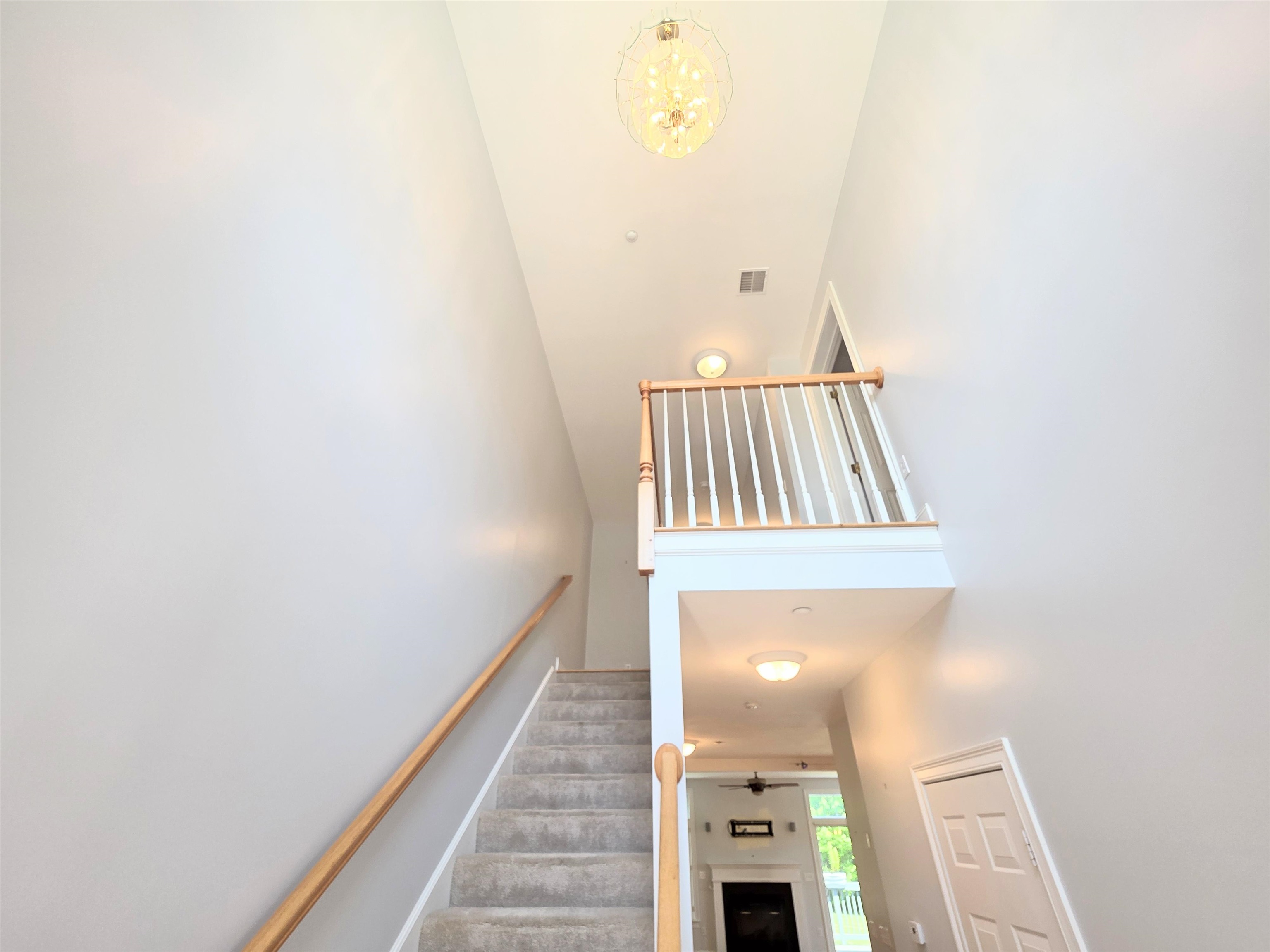 624 Main Street, Unit 6 Fremont, NH 03044 - Photo 15 of 33