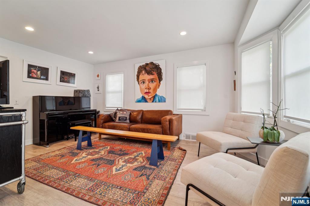 120 Gordon Avenue Tenafly, NJ 07670 - Photo 8 of 46