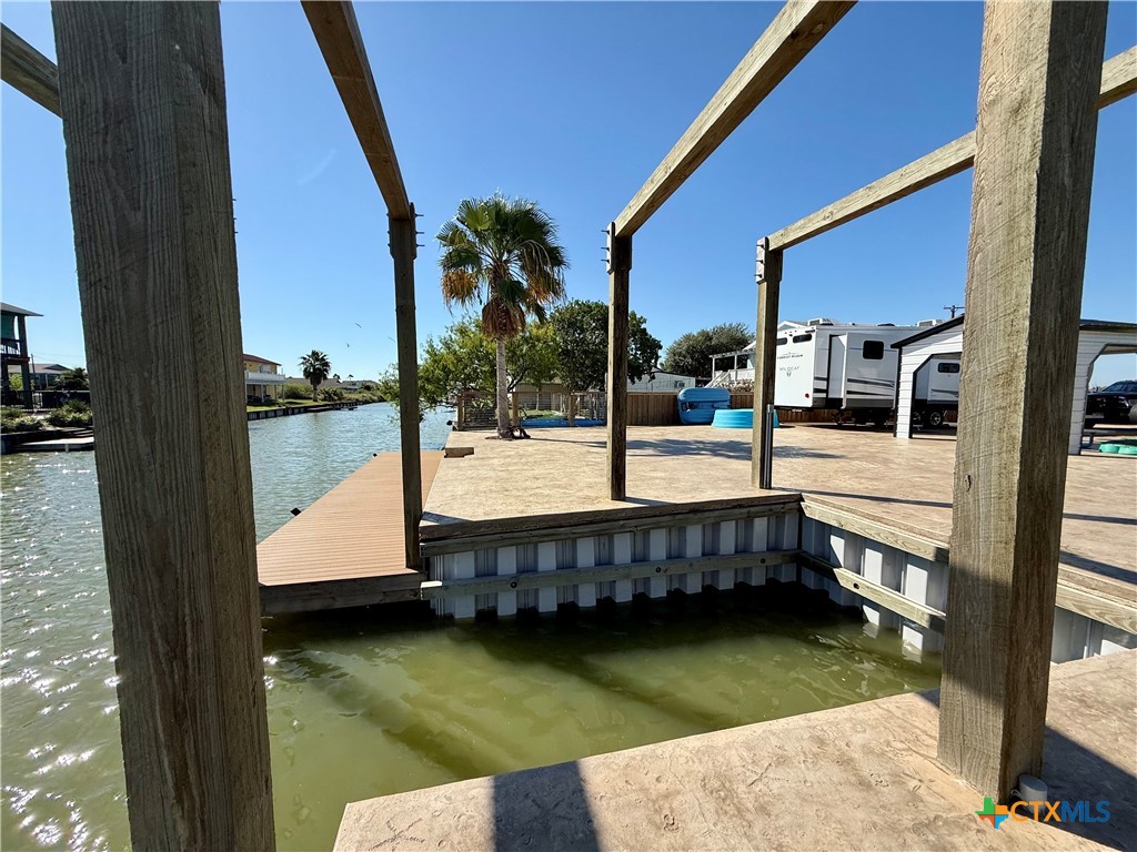 127 Copano Cove Road Rockport, TX 78382 - Photo 16 of 28