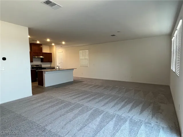 $2,250 | 9110 Nostrand Avenue, Las Vegas, NV 89148