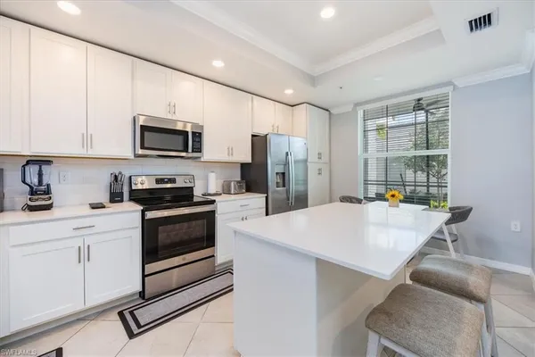 $2,675 | 5427 Double Eagle Circle, Unit 2811, Immokalee, FL 34142