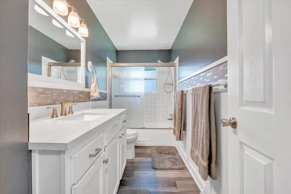$299,999 | 2819 Embassy Drive, Roanoke, VA 24019