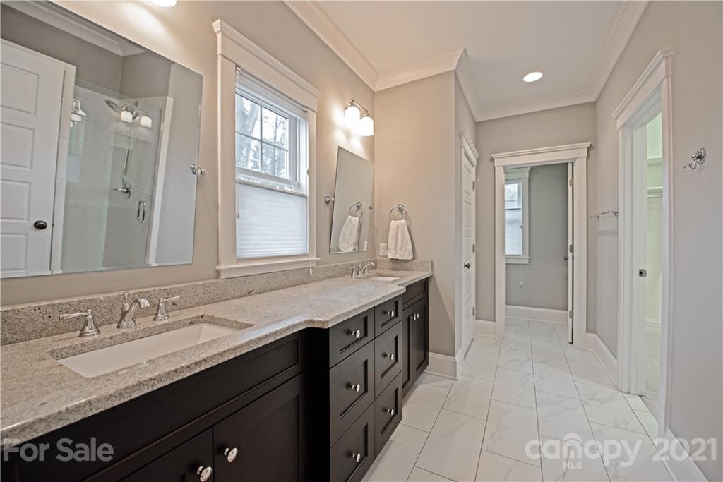 509 Spring Street Davidson, NC 28036 - Photo 13 of 31 Gallery Image 13