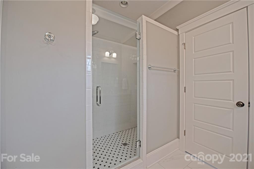 509 Spring Street Davidson, NC 28036 - Photo 14 of 31 Gallery Image 14