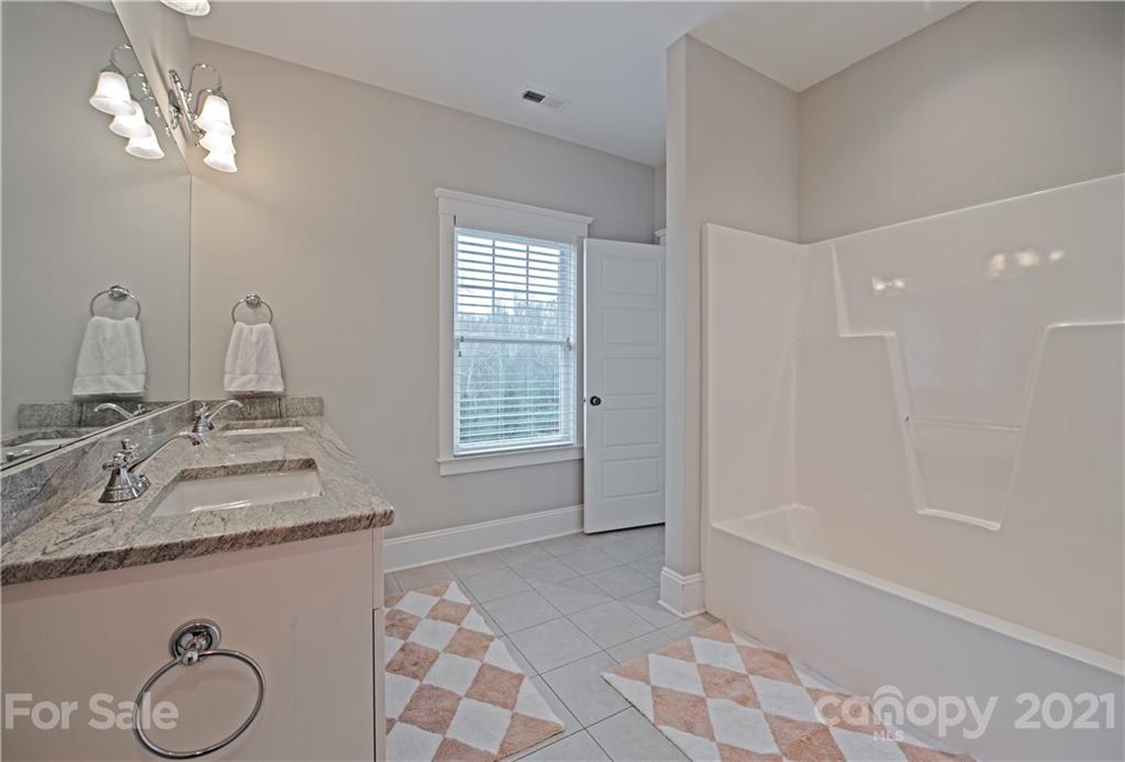 509 Spring Street Davidson, NC 28036 - Photo 18 of 31 Gallery Image 18