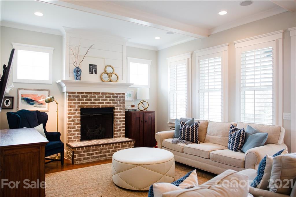 509 Spring Street Davidson, NC 28036 - Photo 6 of 31 Gallery Image 6