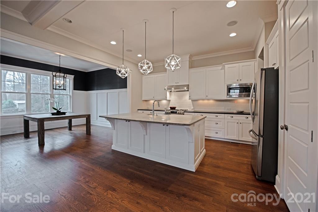 509 Spring Street Davidson, NC 28036 - Photo 9 of 31 Gallery Image 9