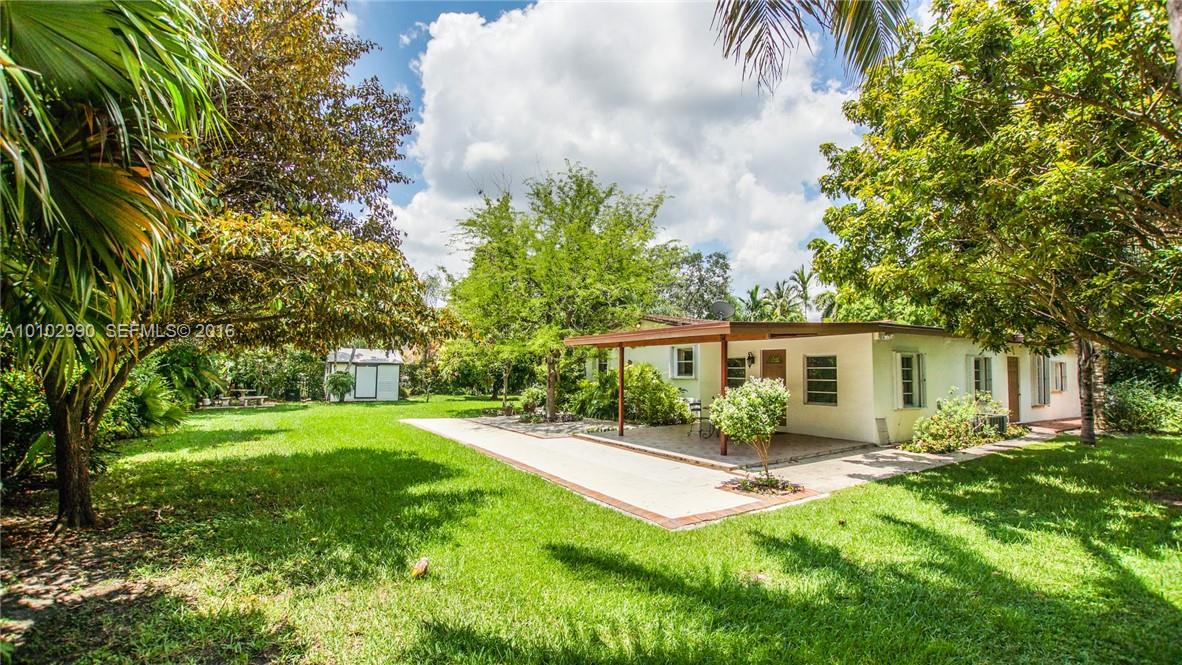 11501 Southwest 107th Court Miami, FL 33176 - Photo 18 of 19