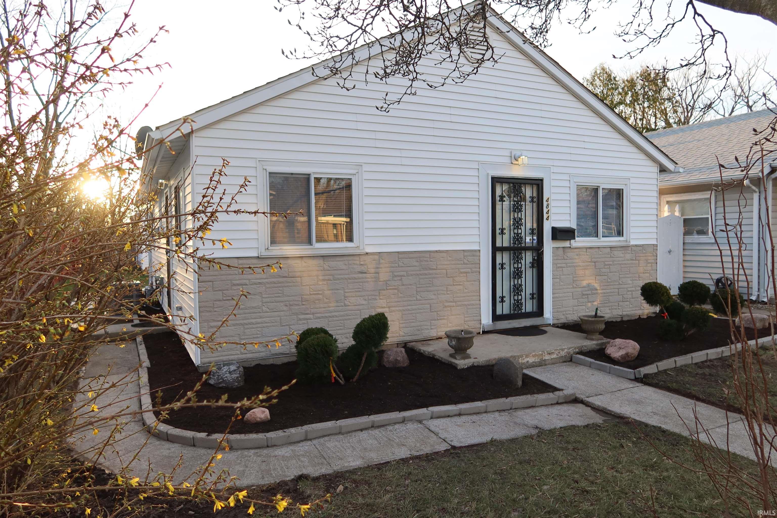 4844 South Harrison Street Fort Wayne, IN 46807 - Photo 26 of 34