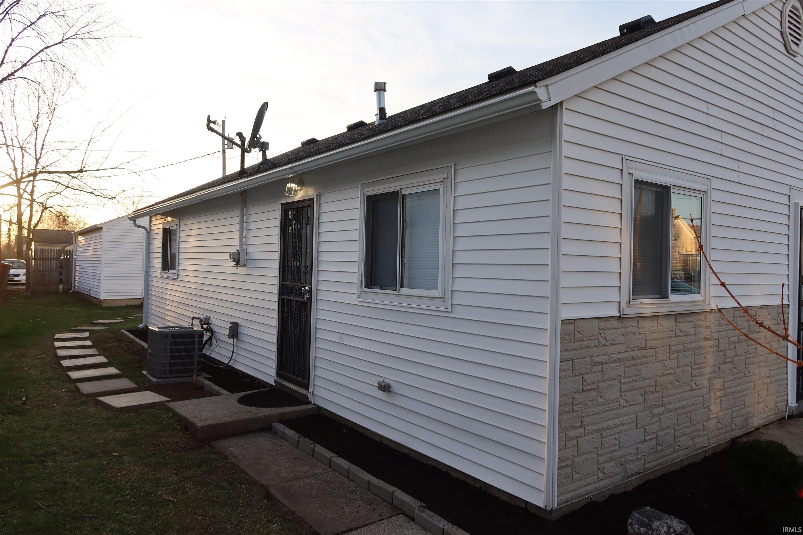4844 South Harrison Street Fort Wayne, IN 46807 - Photo 27 of 34