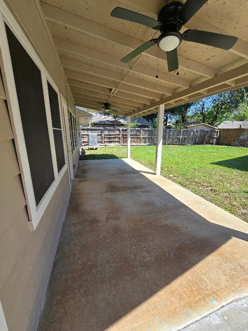 11315 Langdon Lane Houston, TX 77072 - Photo 38 of 40 Large Back Patio