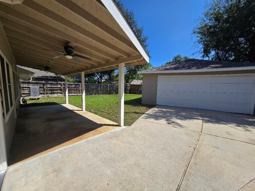 11315 Langdon Lane Houston, TX 77072 - Photo 39 of 40 2 Car Detached garage