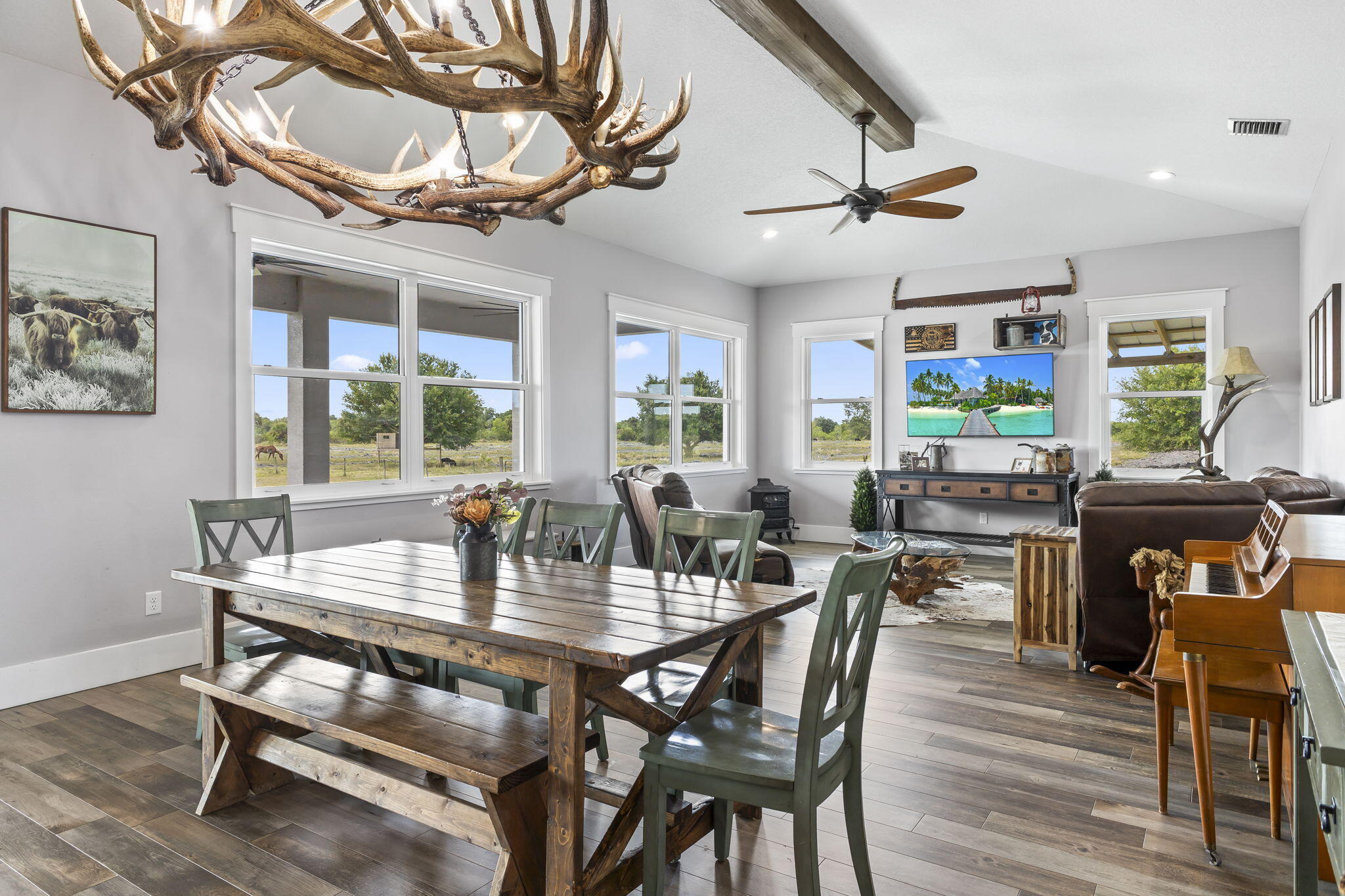 1545 Pulitzer Road Fort Pierce, FL 34945 - Photo 12 of 45 9-web-or-mls-IMG_0594