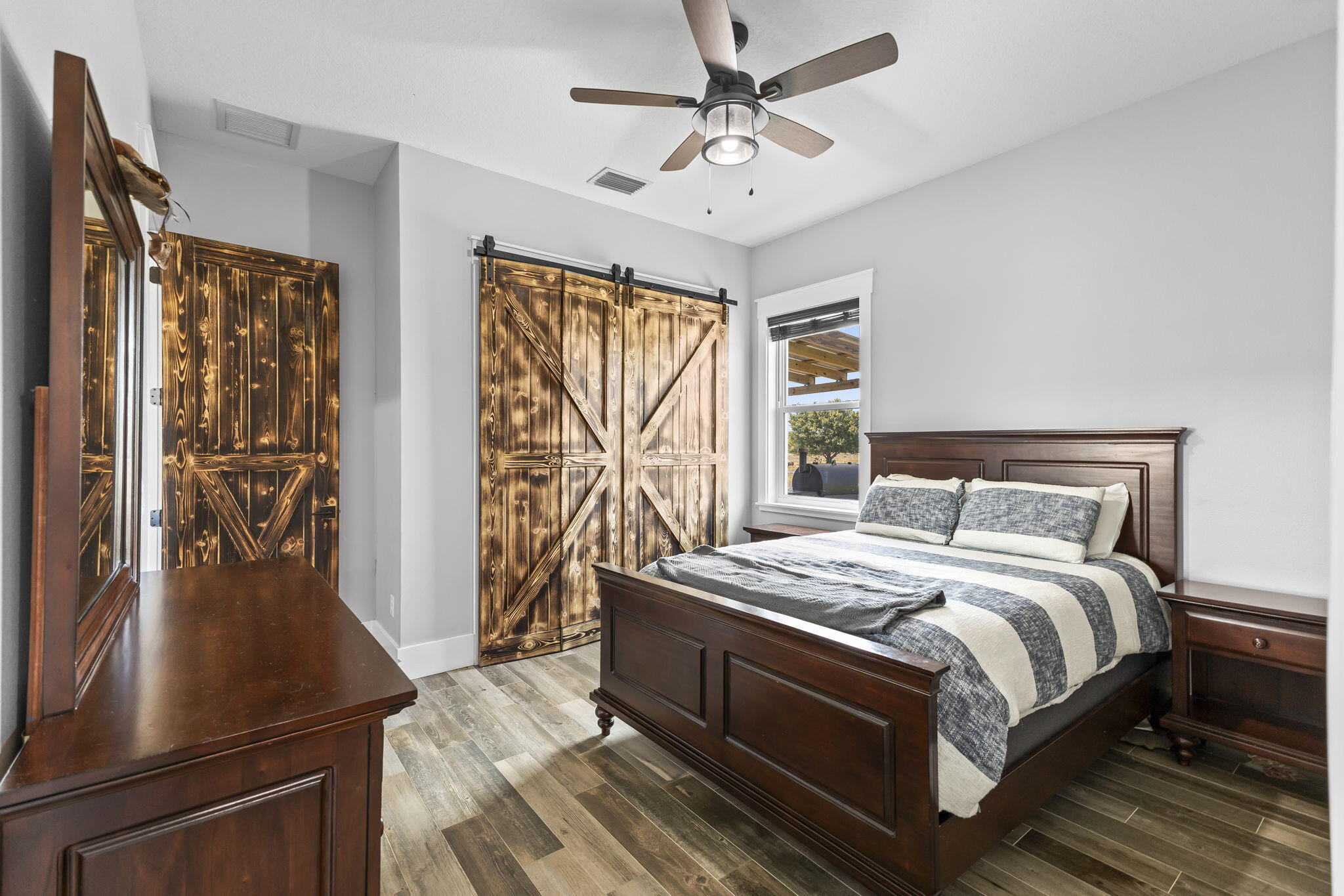1545 Pulitzer Road Fort Pierce, FL 34945 - Photo 25 of 45 21-web-or-mls-IMG_0524