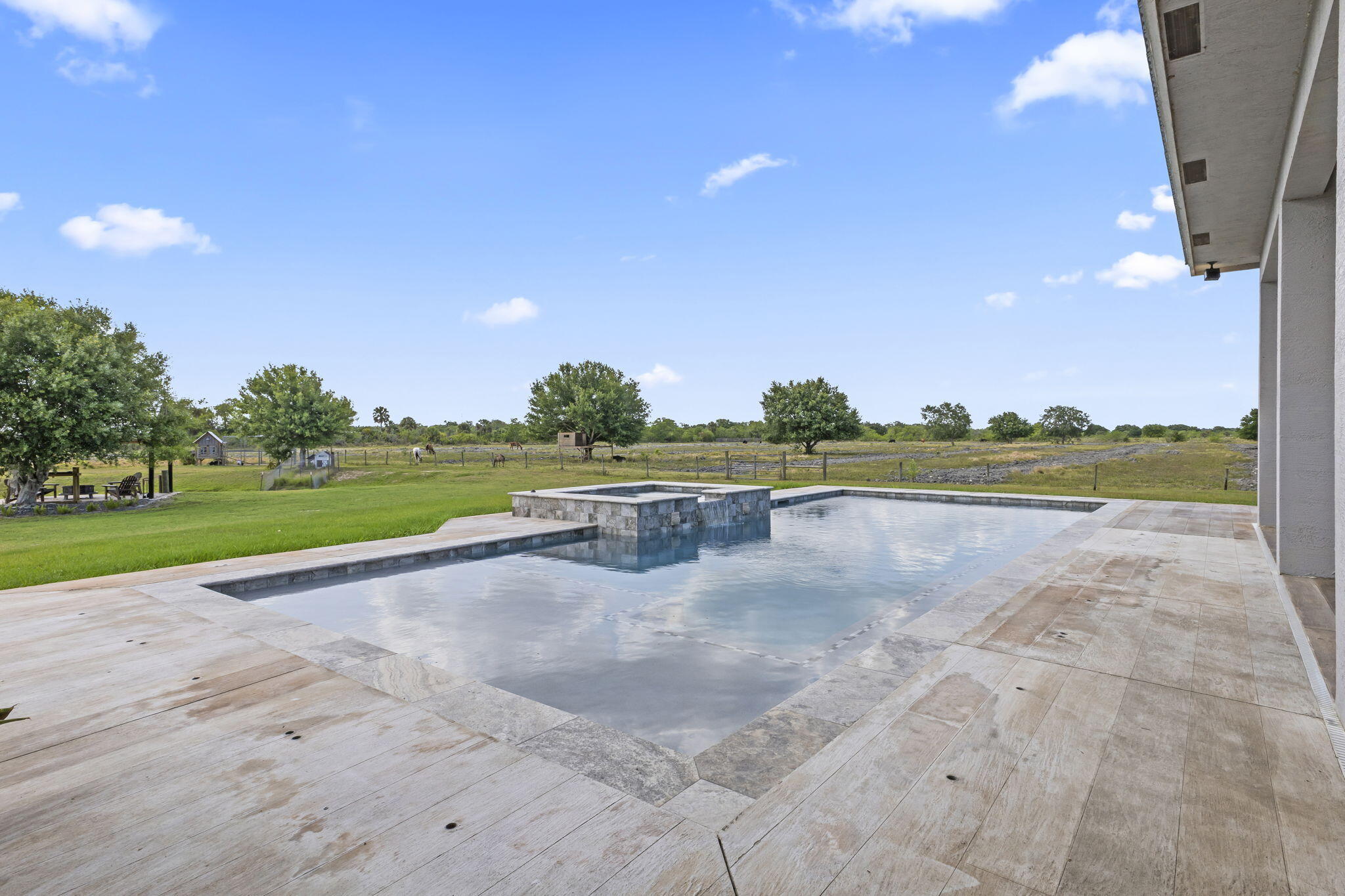 1545 Pulitzer Road Fort Pierce, FL 34945 - Photo 38 of 45 37-web-or-mls-IMG_0698