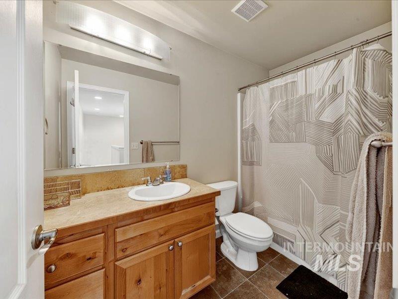 7342 West Gillis Road Boise, ID 83714 - Photo 16 of 23