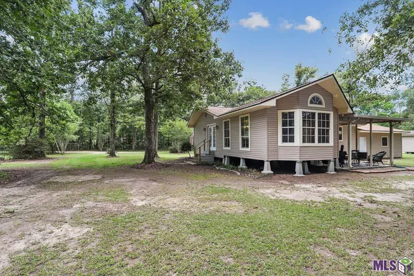 $1,700 | 28081 Charlie Watts, Unit 1, Livingston, LA 70754