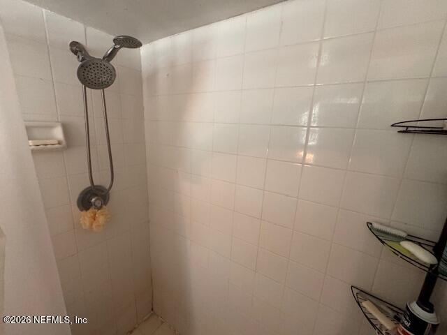 5235 Hickson Road Jacksonville, FL 32207 - Photo 16 of 31 IMG_5679