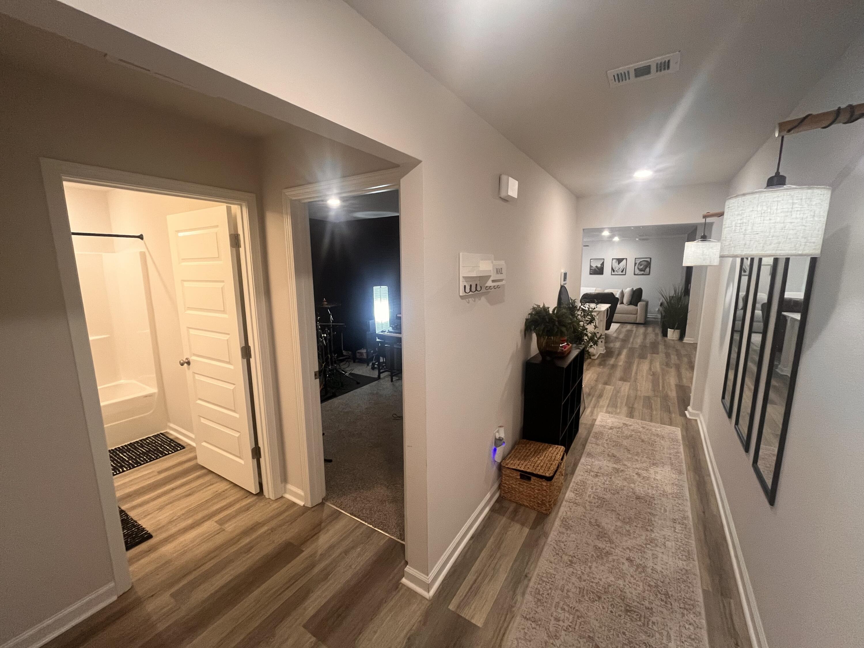 4616 Naval Court Crestview, FL 32539 - Photo 2 of 19 IMG_6815