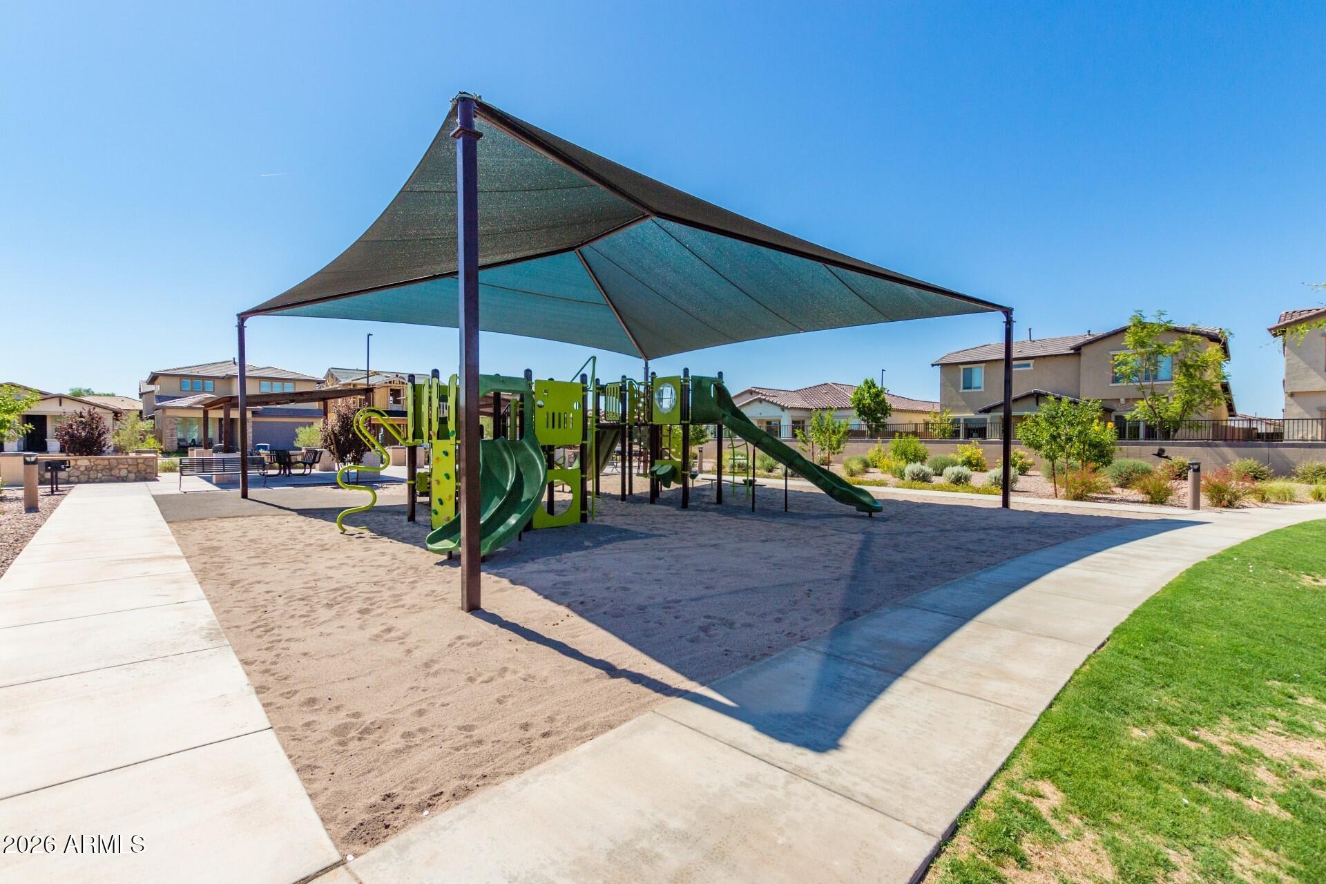 1873 South Follett Way Gilbert, AZ 85295 - Photo 34 of 40 a view of outdoor space