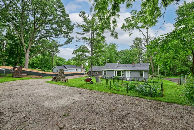 $269,900 | W8753 Ridge Road, Delavan, WI 53115