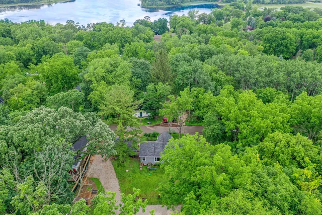 $269,900 | W8753 Ridge Road, Delavan, WI 53115