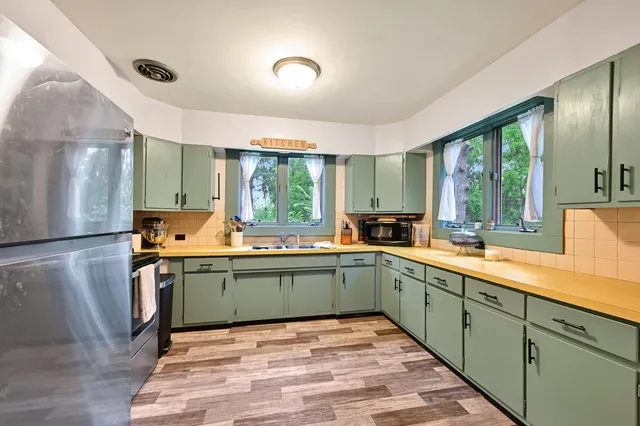 $269,900 | W8753 Ridge Road, Delavan, WI 53115