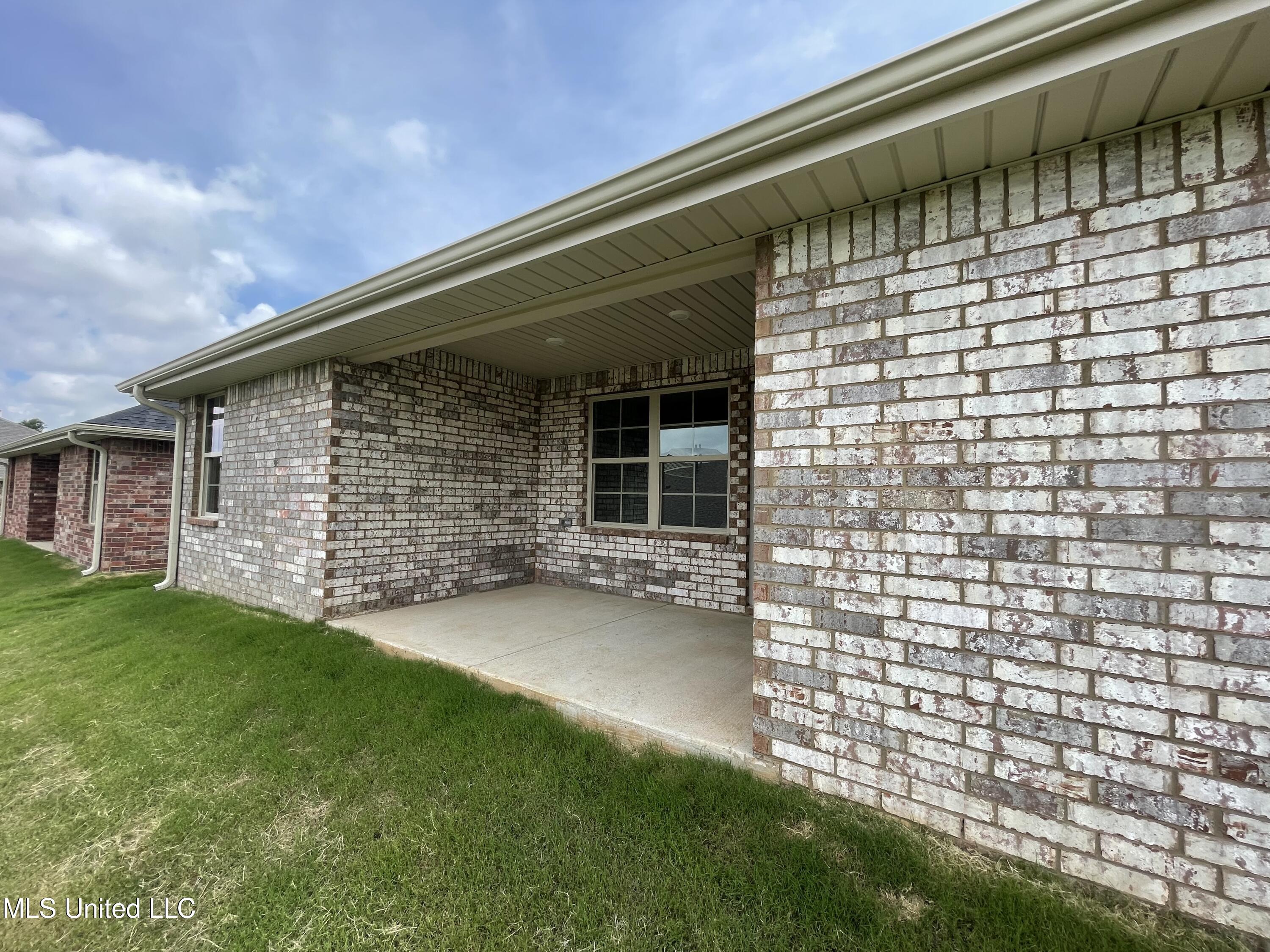7805 Reece Drive South Southaven, MS 38671 - Photo 9 of 12 IMG_5528