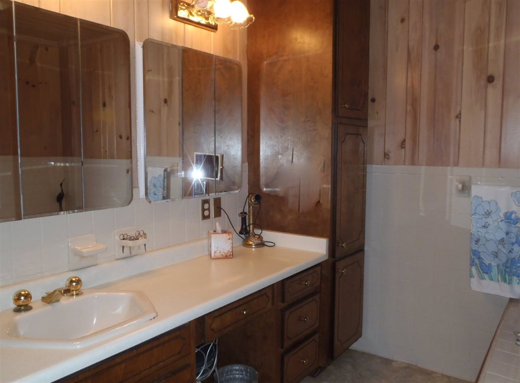 135 Bonner Road Mountain Rest, SC 29664 - Photo 14 of 36 Gallery Image 14