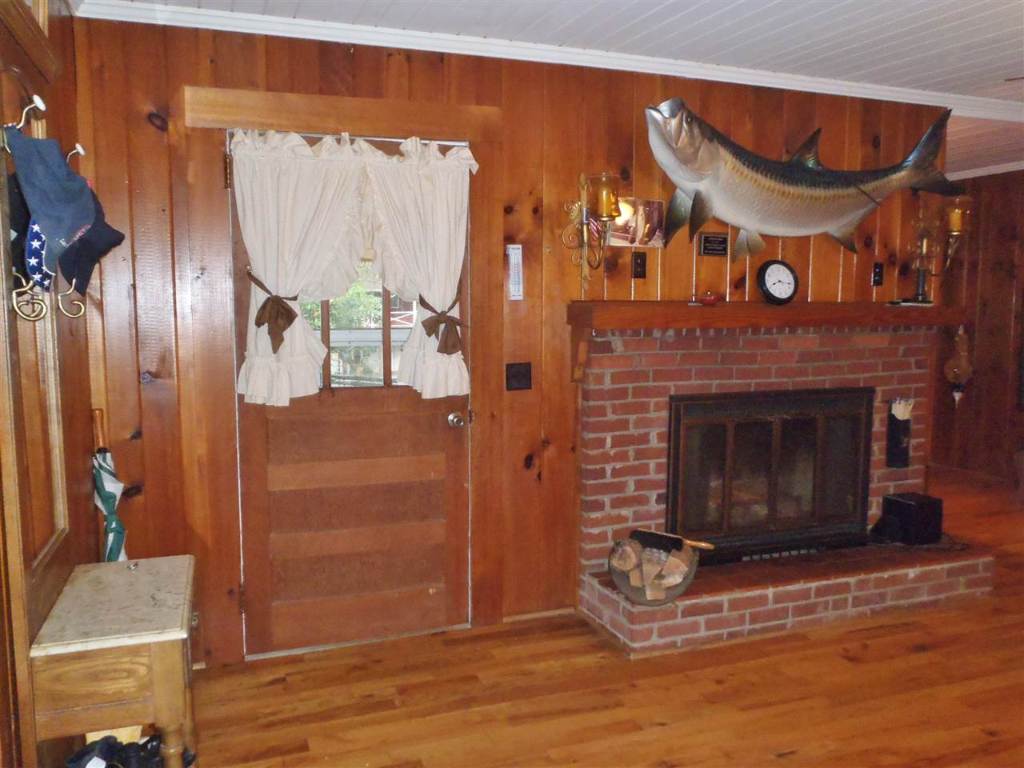 135 Bonner Road Mountain Rest, SC 29664 - Photo 5 of 36 Gallery Image 5