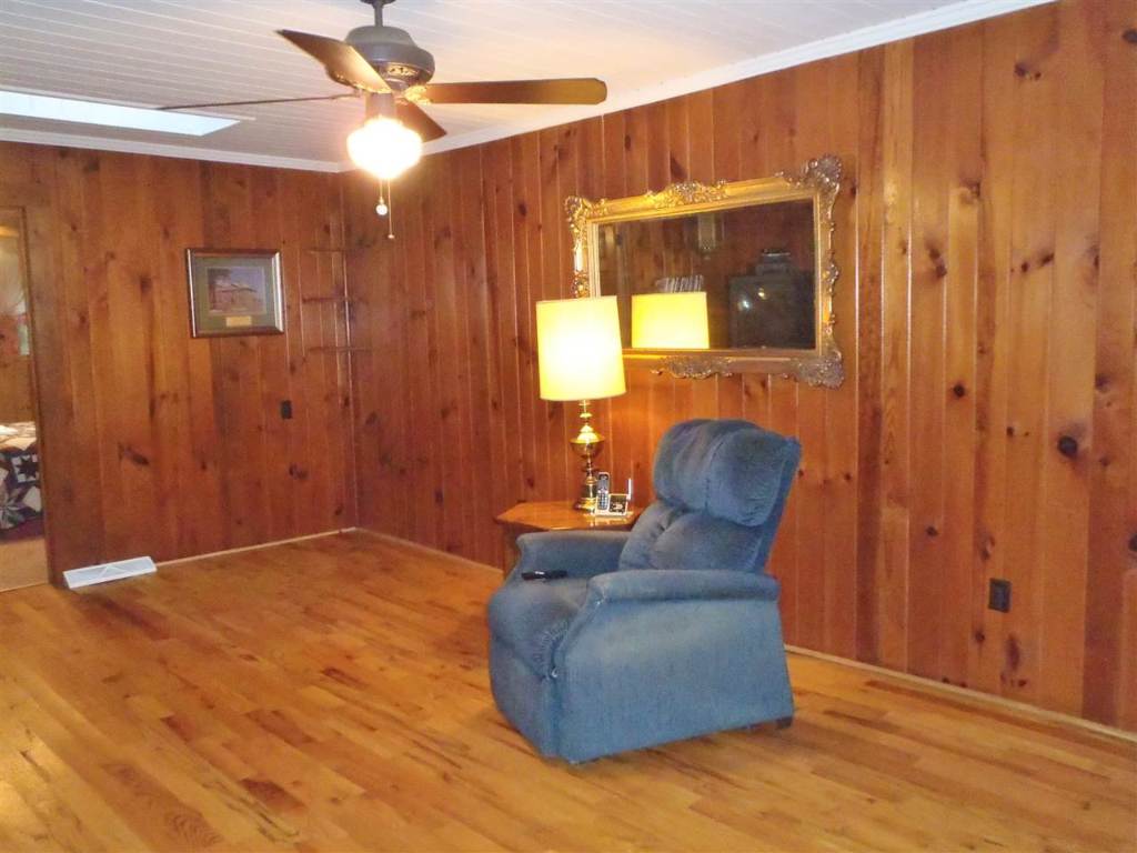 135 Bonner Road Mountain Rest, SC 29664 - Photo 6 of 36 Gallery Image 6