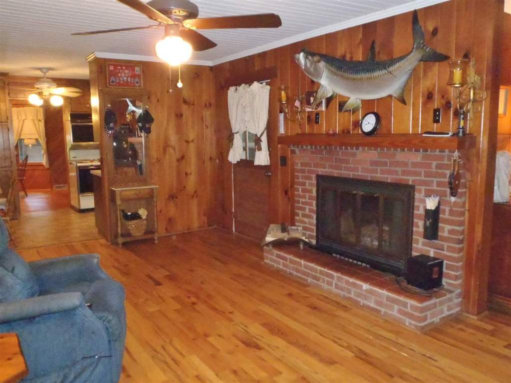 135 Bonner Road Mountain Rest, SC 29664 - Photo 8 of 36 Gallery Image 8