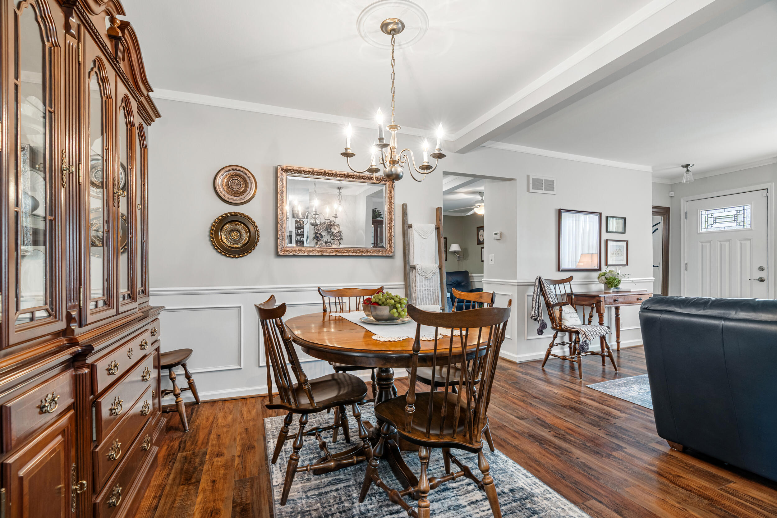 47385 Dequindre Road Rochester, MI 48307 - Photo 10 of 37 Dining Area