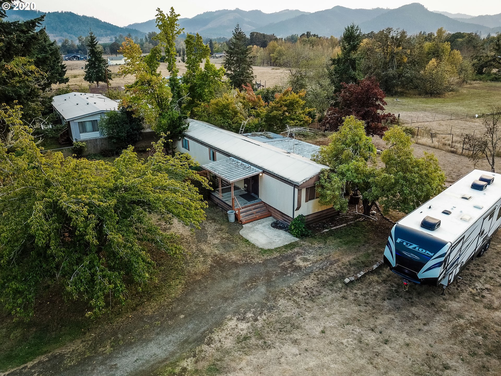 7883 Lookingglass Road Roseburg, OR 97471 - Photo 21 of 27 Gallery Image 21
