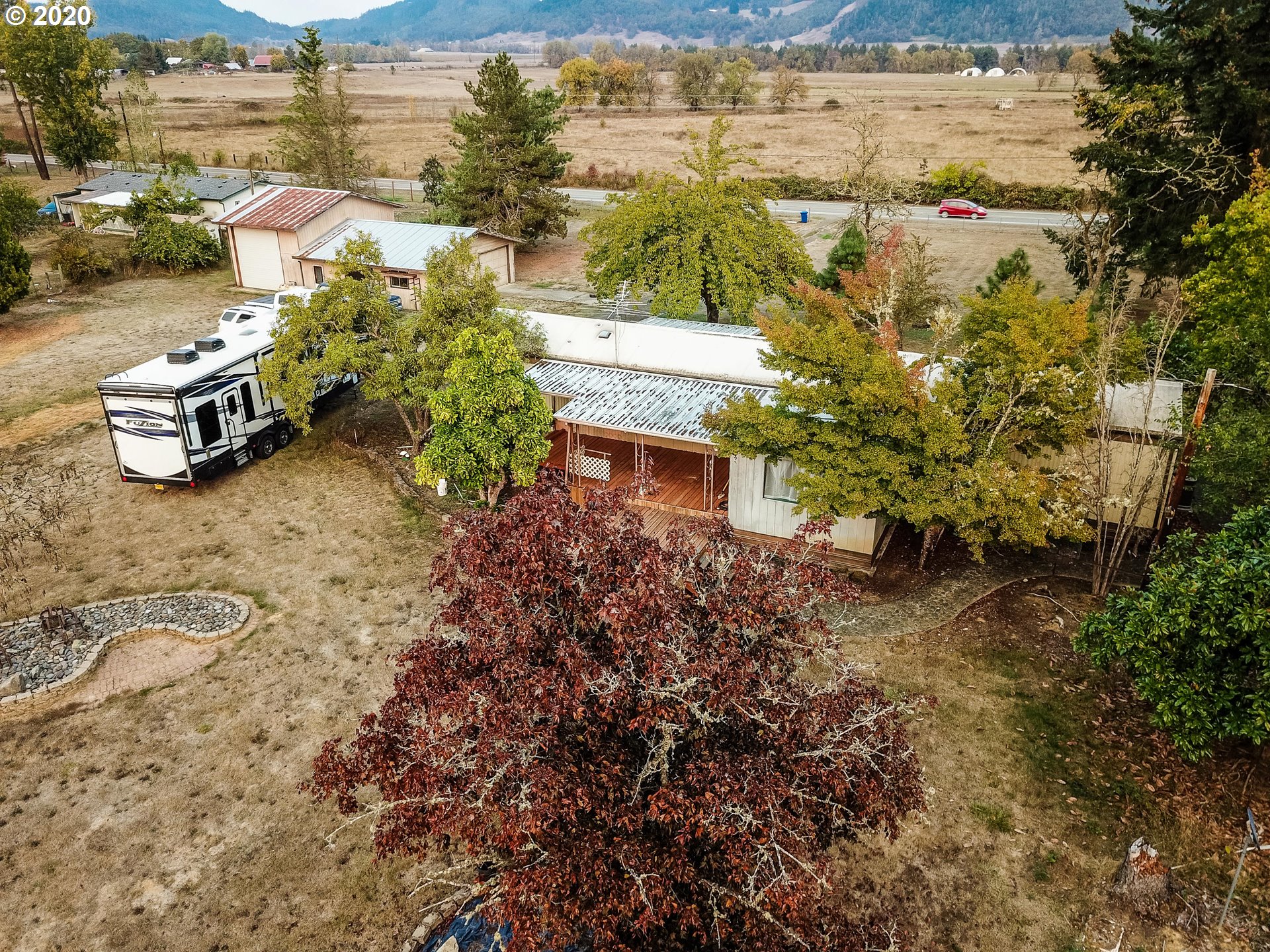 7883 Lookingglass Road Roseburg, OR 97471 - Photo 23 of 27 Gallery Image 23