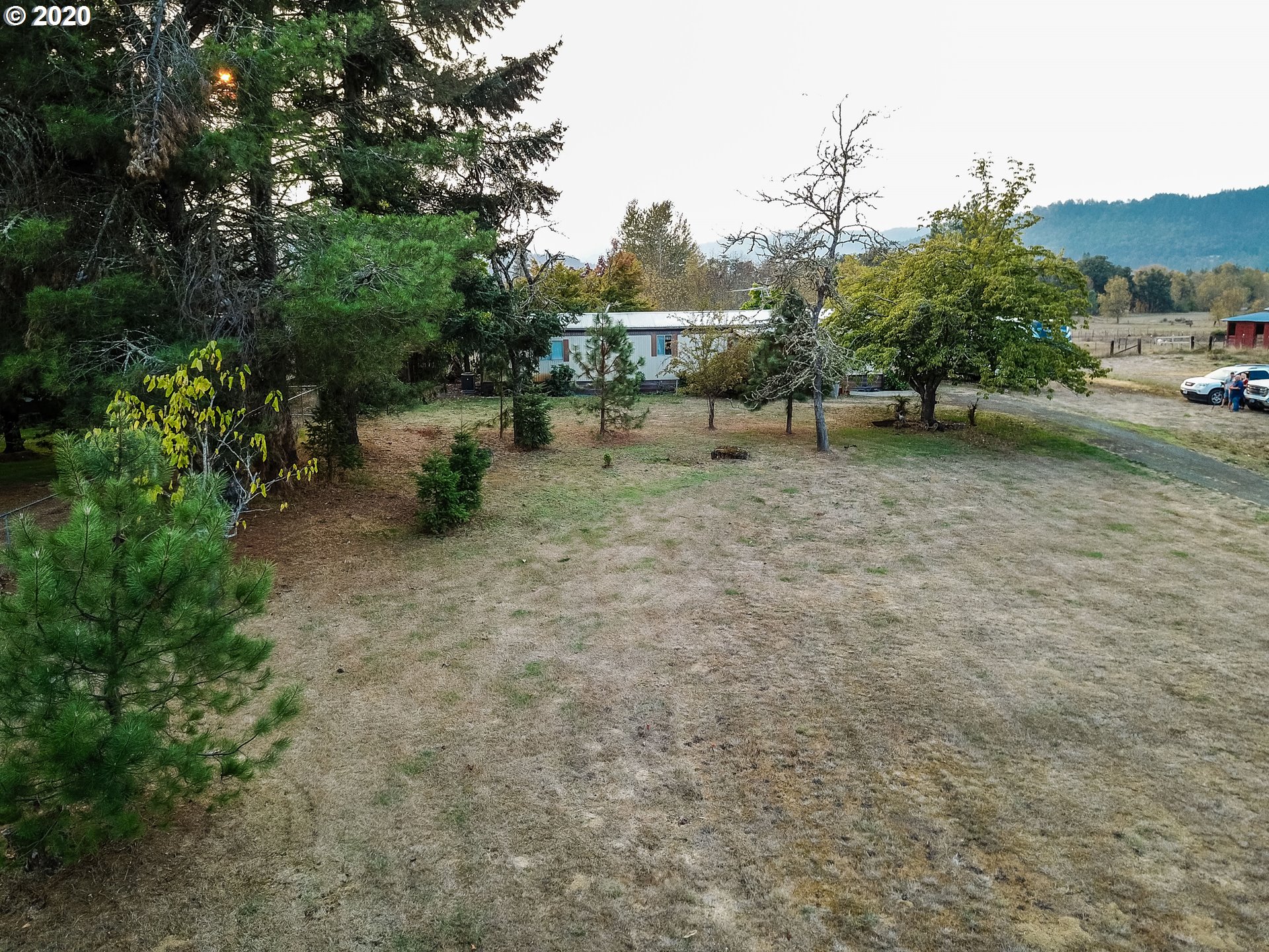 7883 Lookingglass Road Roseburg, OR 97471 - Photo 6 of 27 Gallery Image 6